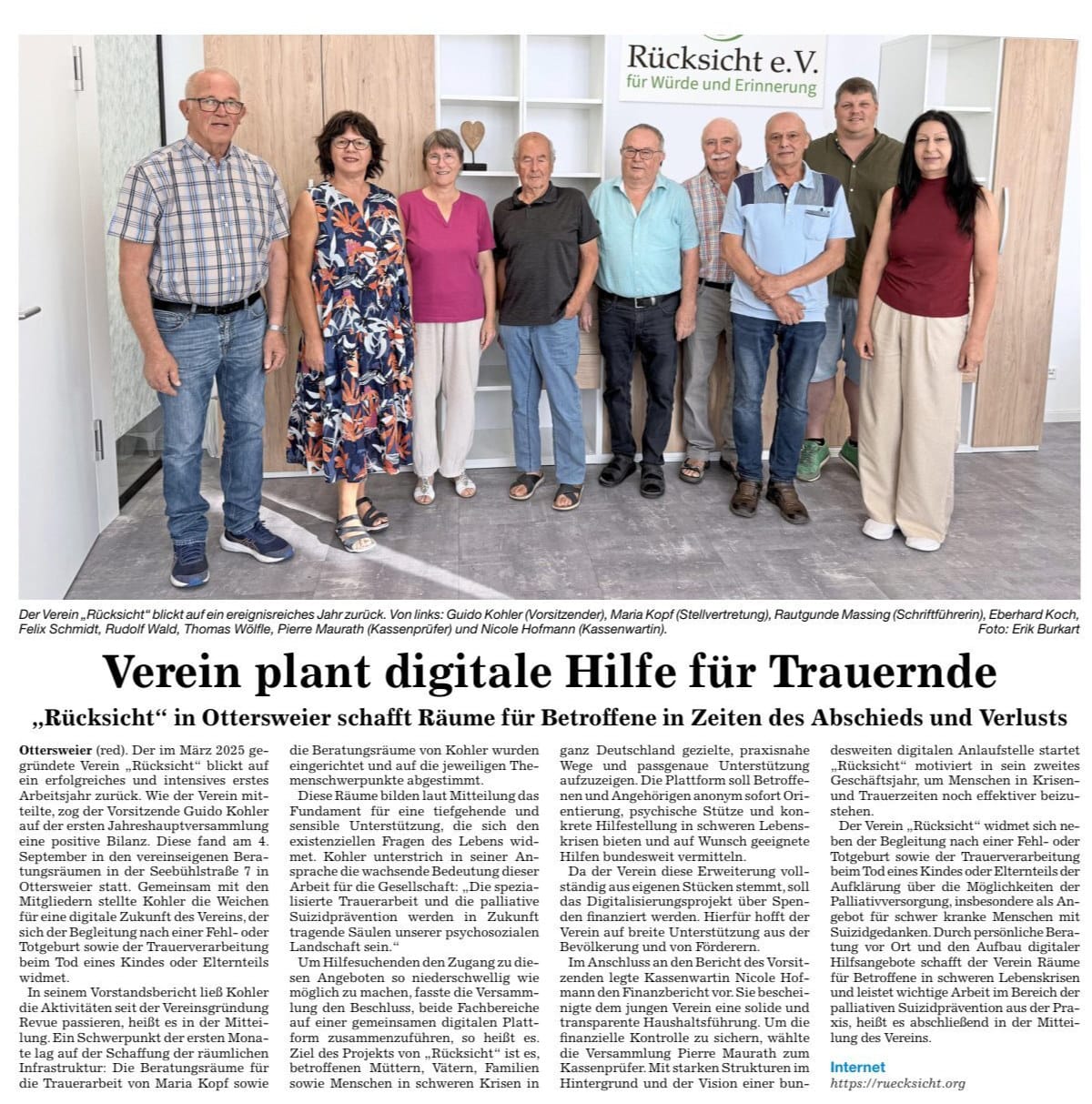 Zeitungsseite mit dem Beitrag „Verein plant digitale Hilfe für Trauernde“